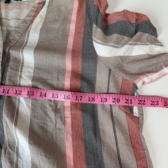 TAHARI Linen Rayon Blend Striped Blouse Short Sleeves Top Size 1X - Picture 7 of 8